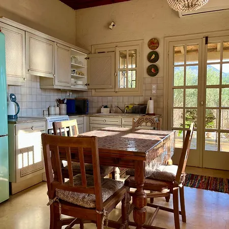 Charming Stone House Σπίτι διακοπών *