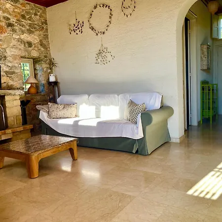 Charming Stone House Tatil Evi